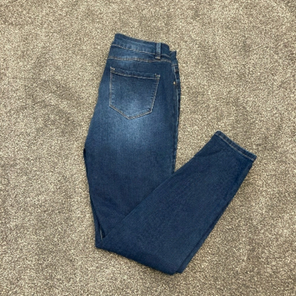 🌼 3/$20 Blue Spice High Rise Stretchy Skinny Jeans